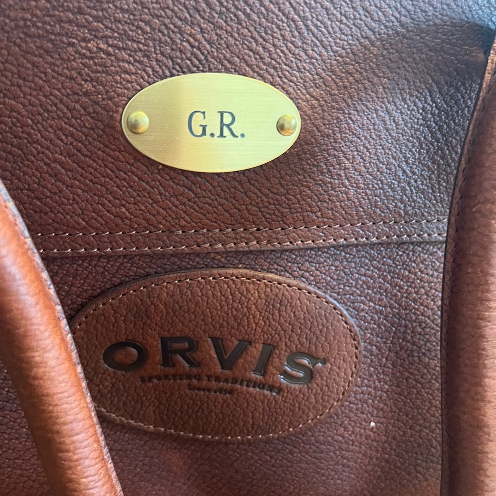 Orvis Chestnut Brown Leather Briefcase with Brass Accents - Picture 2 of 7